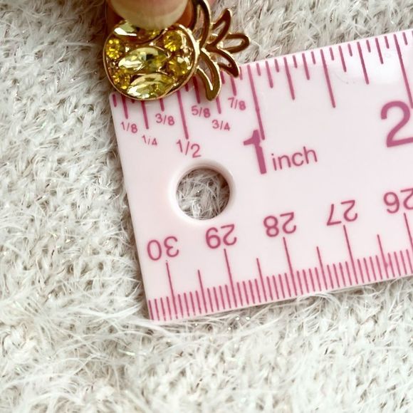 Sparkly Glass Rhinestone Pineapple Earrings, Goldtone Setting, Post Styl… - Picture 4 of 5